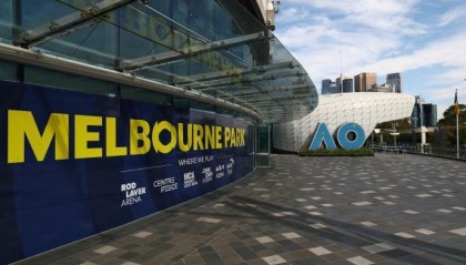 开云登录网址入口-张帅逆袭未果王美人完胜晋级，穆塞蒂陷苦战，西里奇NB送双蛋